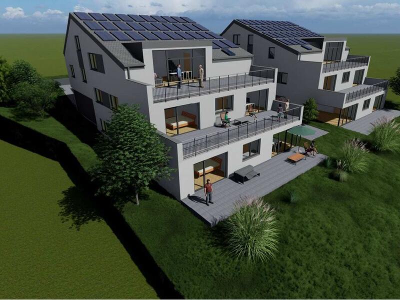 Die Gebäude fügen sich harmonisch in die leichte Südhanglage ein